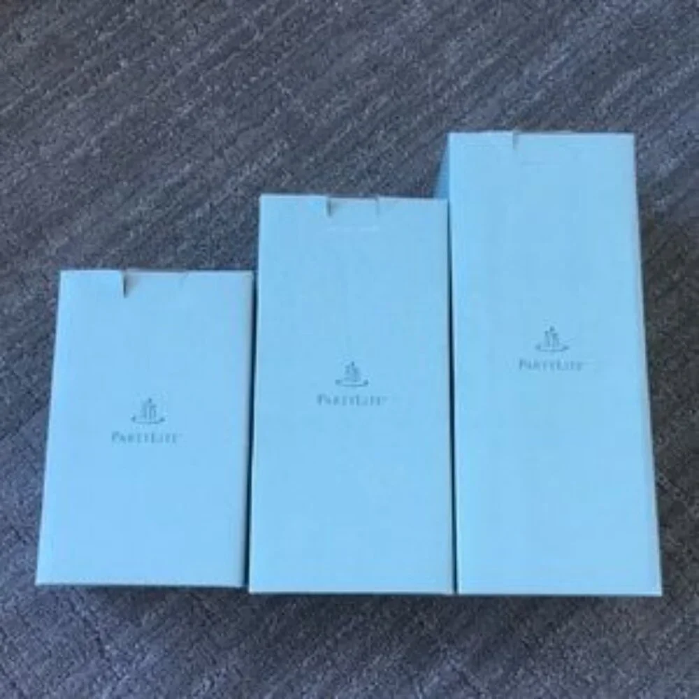PartyLite Thai Inspiration Medium Pillar Sleeve
